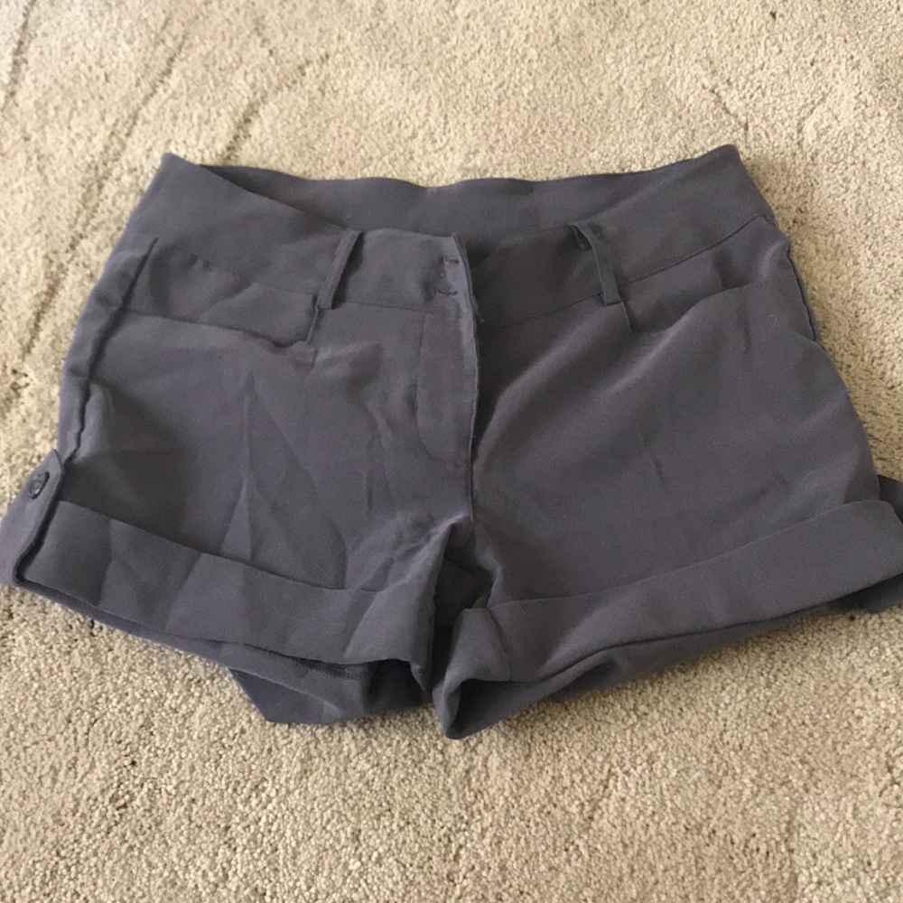Grey shorts
